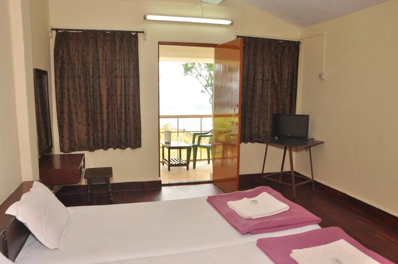 Koyna Lake Resort Koynanagar Zewnętrze zdjęcie