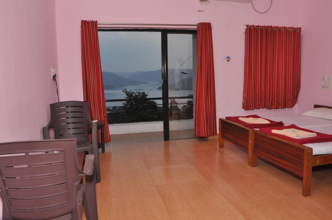 Koyna Lake Resort Koynanagar Zewnętrze zdjęcie